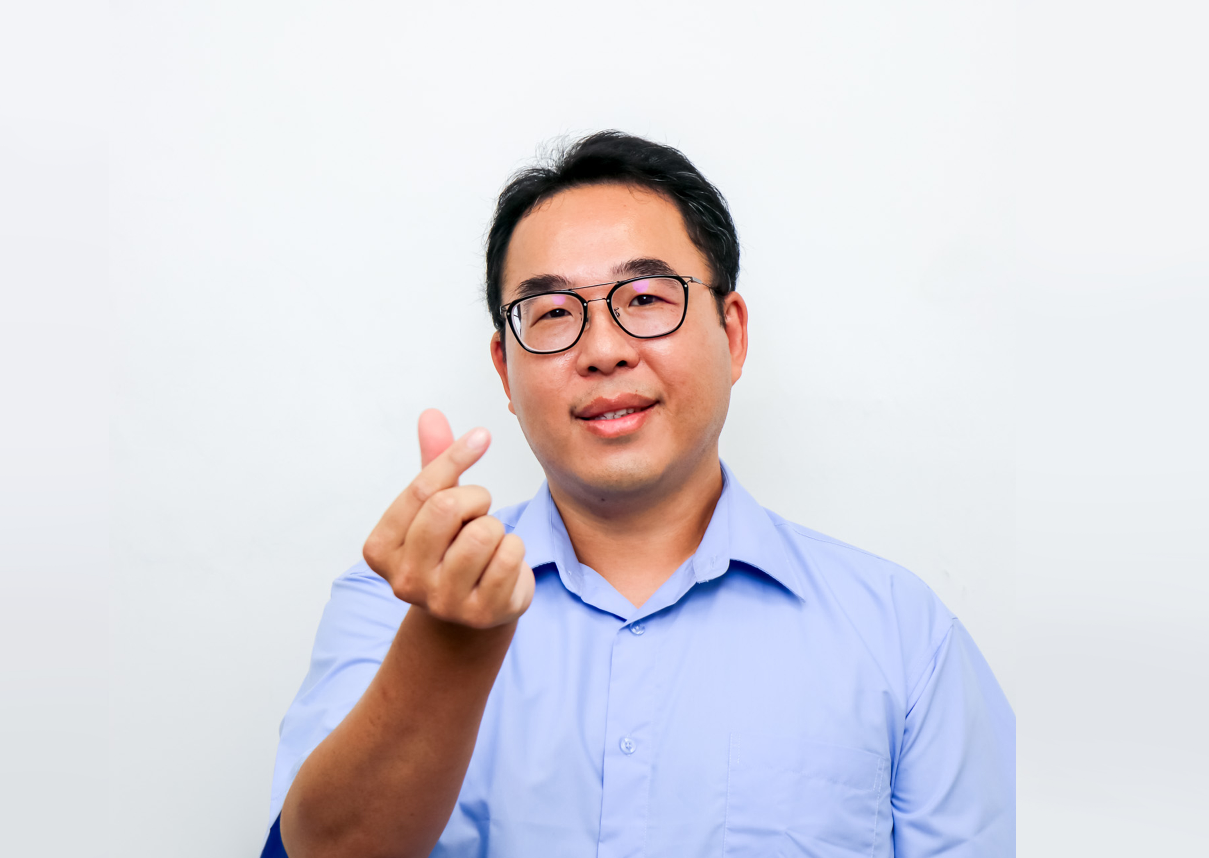 吳鈞鴻學務主任分機201