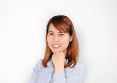 陳麗杏出納組長分機108