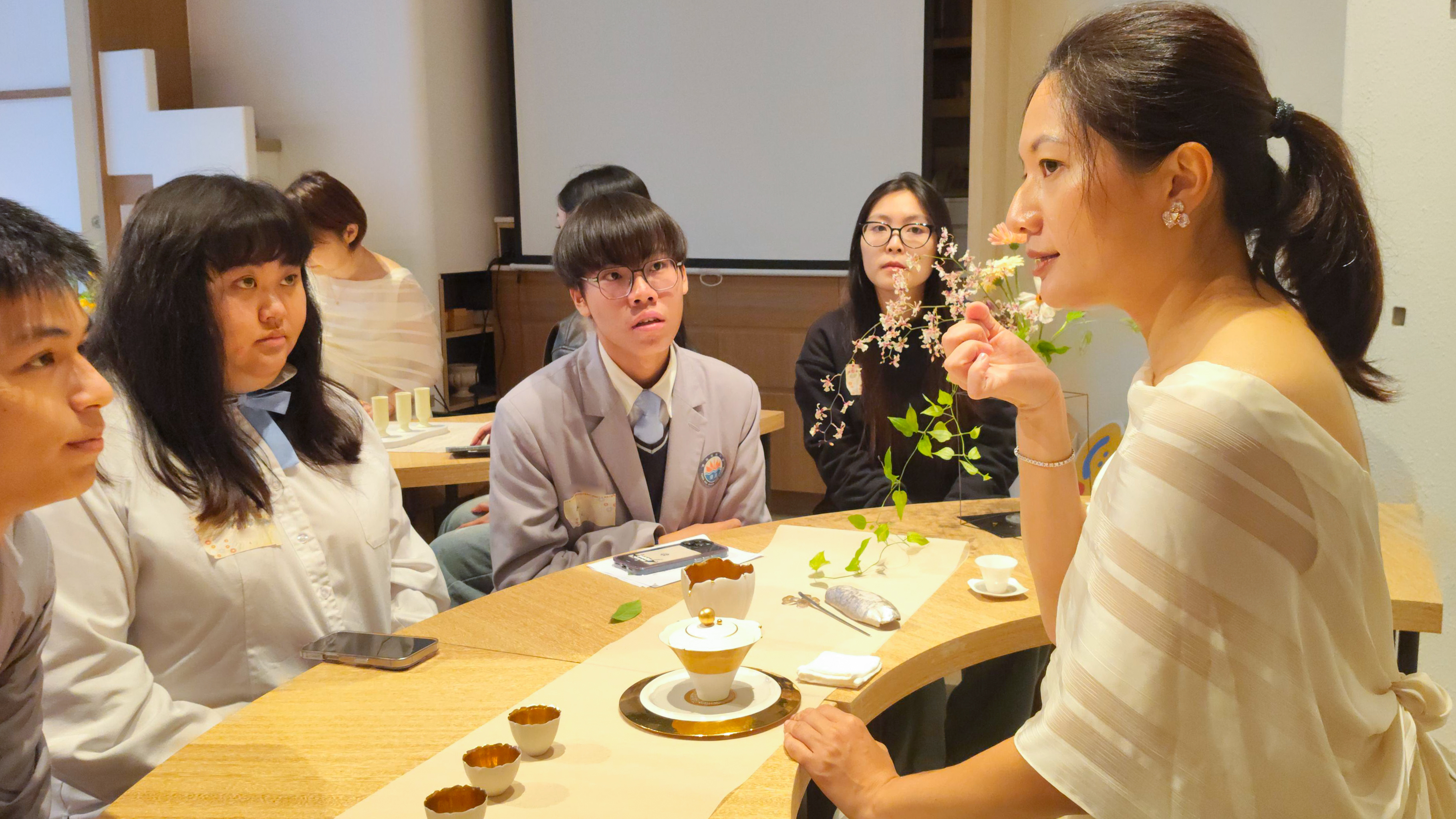 跨文化尋幽探古,九份老街與黃金記憶之行